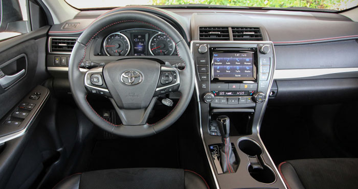  Toyota Camry 2016 