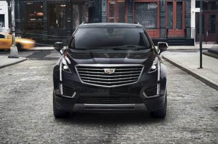 В сети появились изображения нового Cadillac XT5