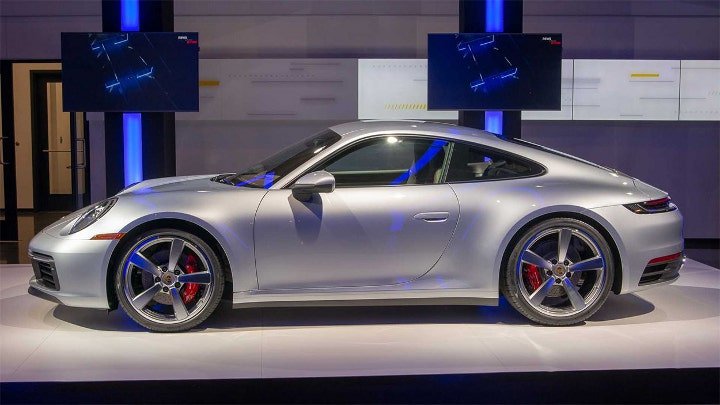  Porsche 911 2019  -  